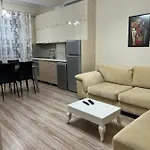 Ergi's Host Tirana