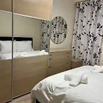 Ergi's Host Apartment