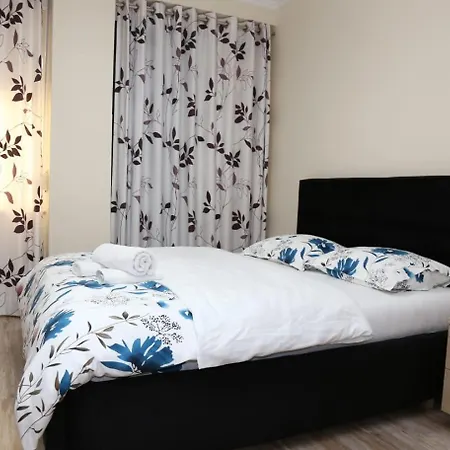 Apartment Ergi's Host