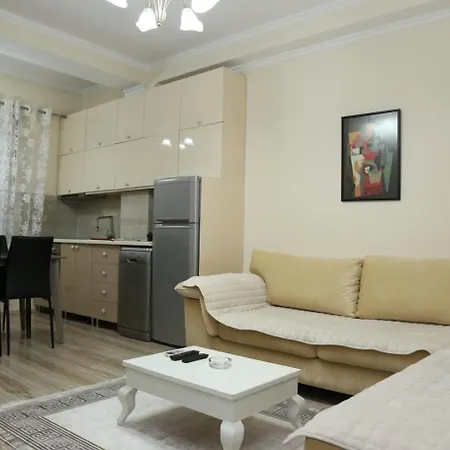 Apartment Ergi's Host Tirana