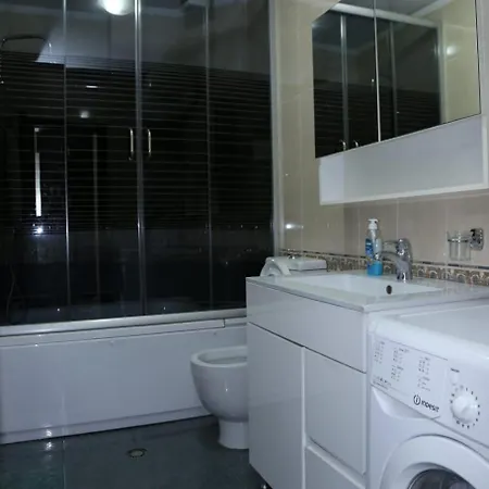 Apartment Ergi's Host *