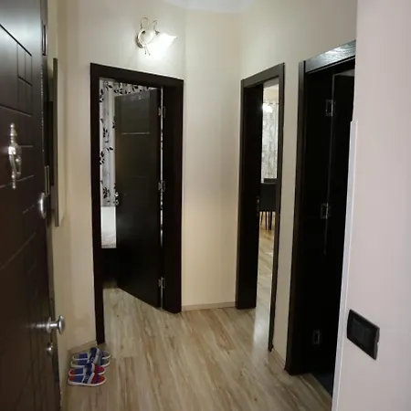 شقة Ergi's Host تيرانا