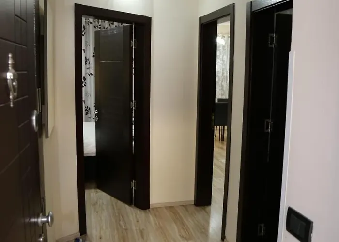 شقة Ergi's Host تيرانا